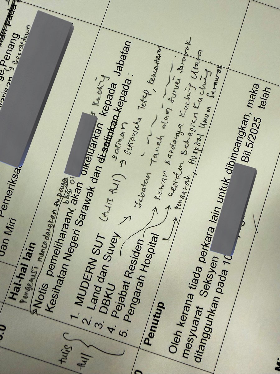 alyasabb_'s tweet photo. Benda paling menyirap pagi2 semak nak mcm tok. Umo 47 tahun, dah puas d tego even dr boss kmkorg. Sikda effort terus nak polah bagus2. Ngga simple minit cmtok pun hmmm. Kelak mdh nya belaja sengan spm jak, kira knowledge terbatas. Eh rami gik level spm ofis tok kerja bagus koh https://t.co/p2Bf2BvHmF