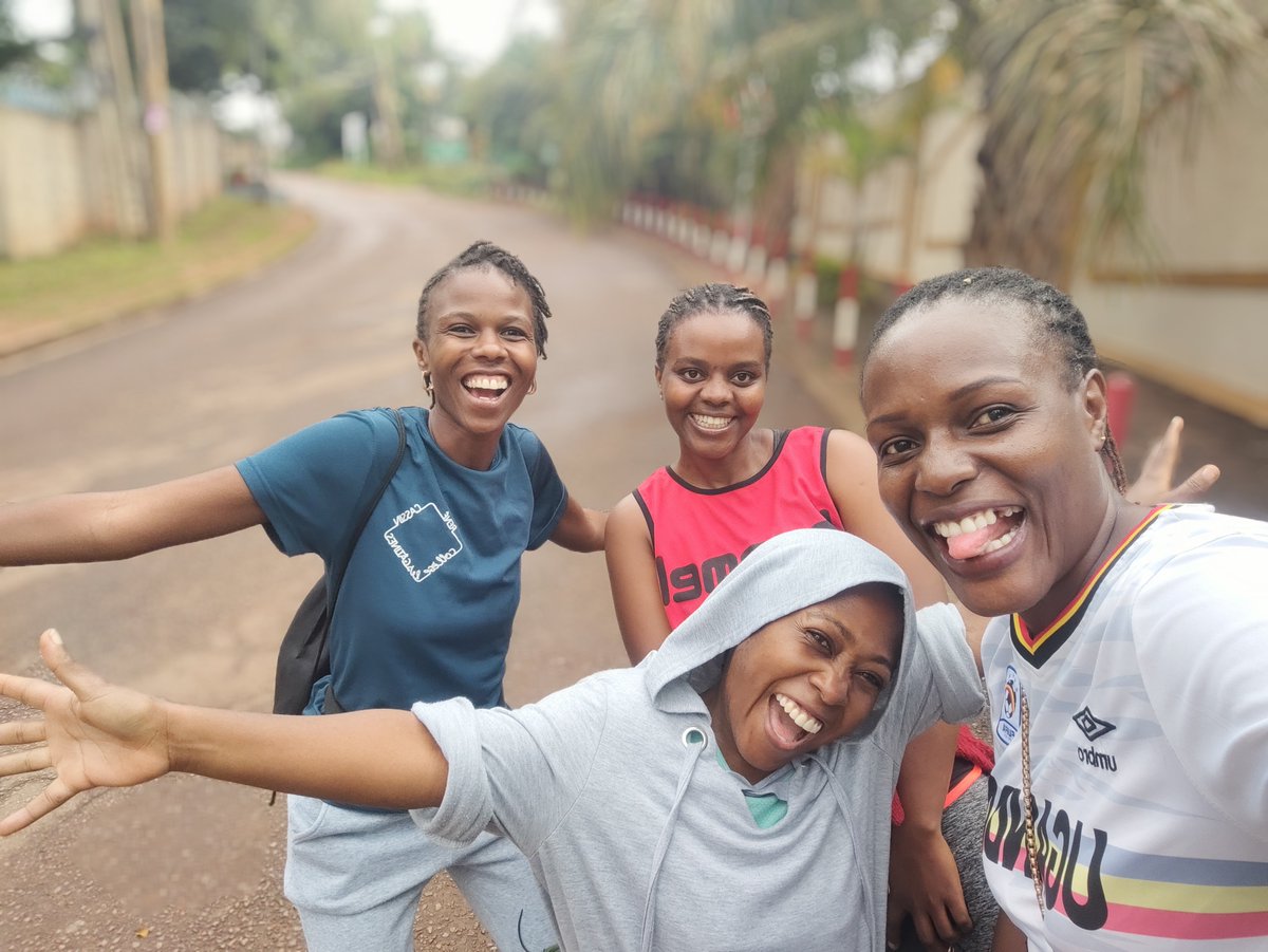 Vessel is Me 🩵🩷🇺🇬 tweet media