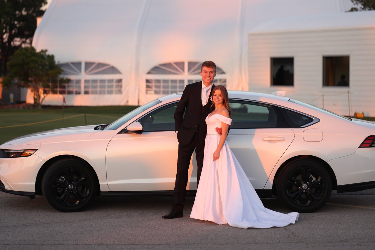 Having financial freedom at 20 by making short ads thru the TikTok One program has been life-changing 🙏🏼

To show y’all just a bit of what’s possible, last month I made nearly $10k on just 1 TikTok Account.

Not trying to sell anything just wanna help! Lmk if you’re interested!