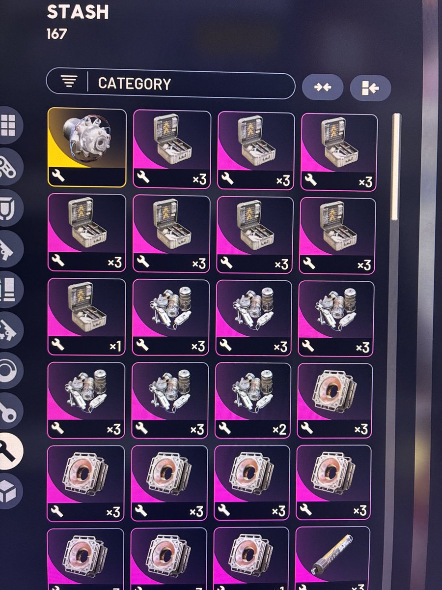 Obviously I’m lacking the best blueprints. I’ve given away so many duplicates. Time for a night raid.