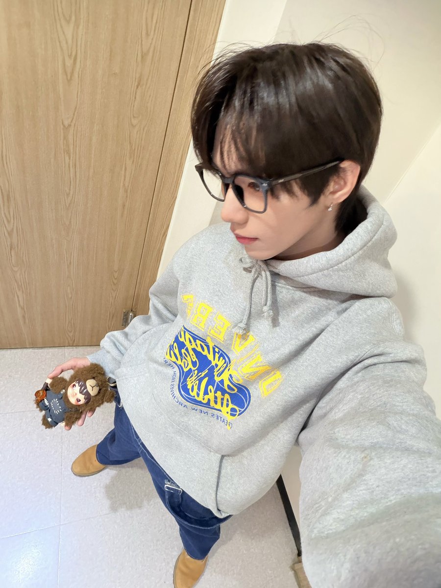 STEJAY_official's tweet photo. [📸] 12.05.2025 AHOF Twitter Update

🤖🫧

#STEVEN #STVN #스티븐 
#JL #제이엘  
#AHOF #아홉 https://t.co/3oSCtTvAgh