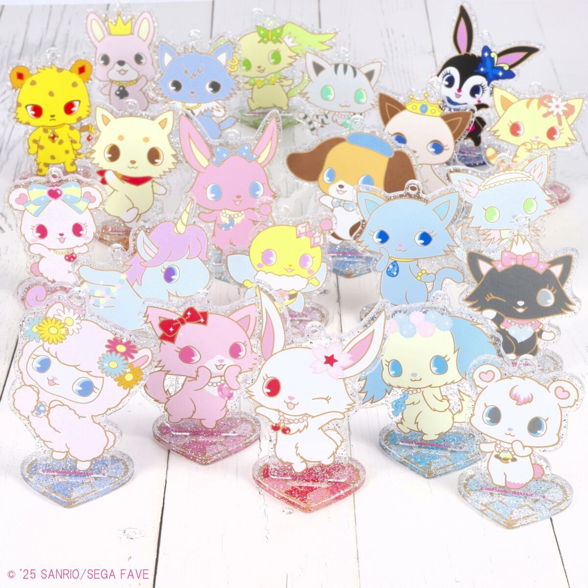 💎ジュエルの輝きのキラキラアクリルチャームで、いつでもジュエルペットと一緒の毎日♪

ジュエルペットたちをジュエルの輝きをイメージしたラメ入りのアクリル板にプリントしたアクスタチャームが新登場☘️
p-bandai.jp/item/item-1000…

#ジュエルペット