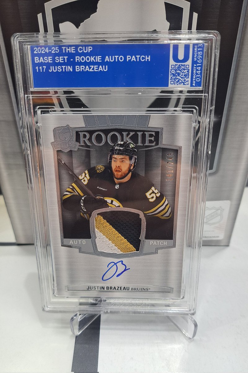 RedNailsII's tweet image. Bedard, Matthews, and Smith. Just some of our day 2 hits from @UpperDeckSports  2024-25 The Cup.  @CardPurchaser