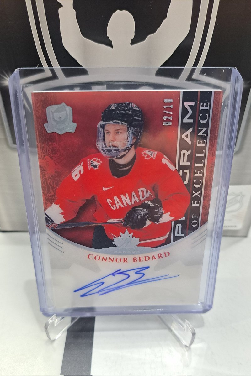 RedNailsII's tweet image. Bedard, Matthews, and Smith. Just some of our day 2 hits from @UpperDeckSports  2024-25 The Cup.  @CardPurchaser