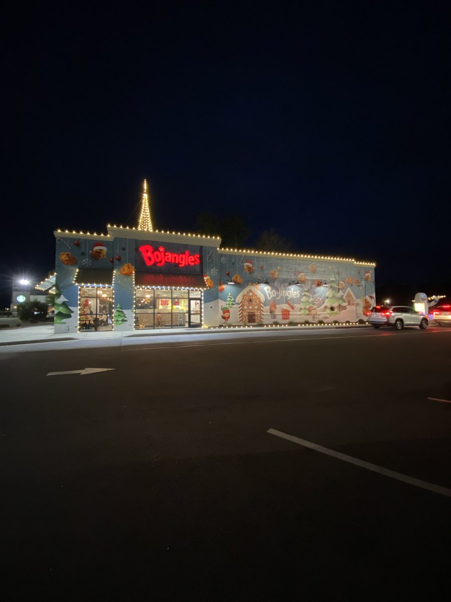 RyanDunaway12's tweet photo. When I die, bury me with a 4 pc Chicken Supreme Combo from the Bo
#Bojangles #Christmas #Jolly https://t.co/OOY8kgoZxh