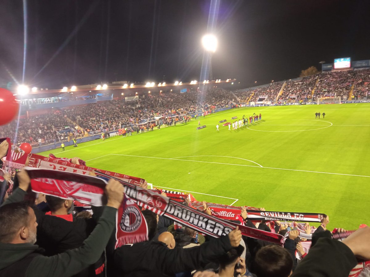 Desplazamiento de nuestros socios a tierras extremañas, buen viaje de vuelta.

#PSNuncaSeRinde