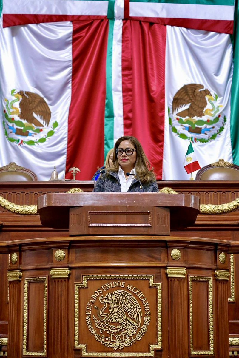 Mientras el Alcalde anda en el espacio, Álvaro Obregón se cae a pedazos. Solicité en el <a href="/Congreso_CdMex/">Congreso de la Ciudad de México</a> que la <a href="/AlcaldiaAO/">Alcaldía Álvaro Obregón</a>  transparente toda la información relativa al proyecto del satélite MXÁO-1. 

Los vecinos no queremos show, EXIGIMOS RESULTADOS. 

¡No más opacidad!