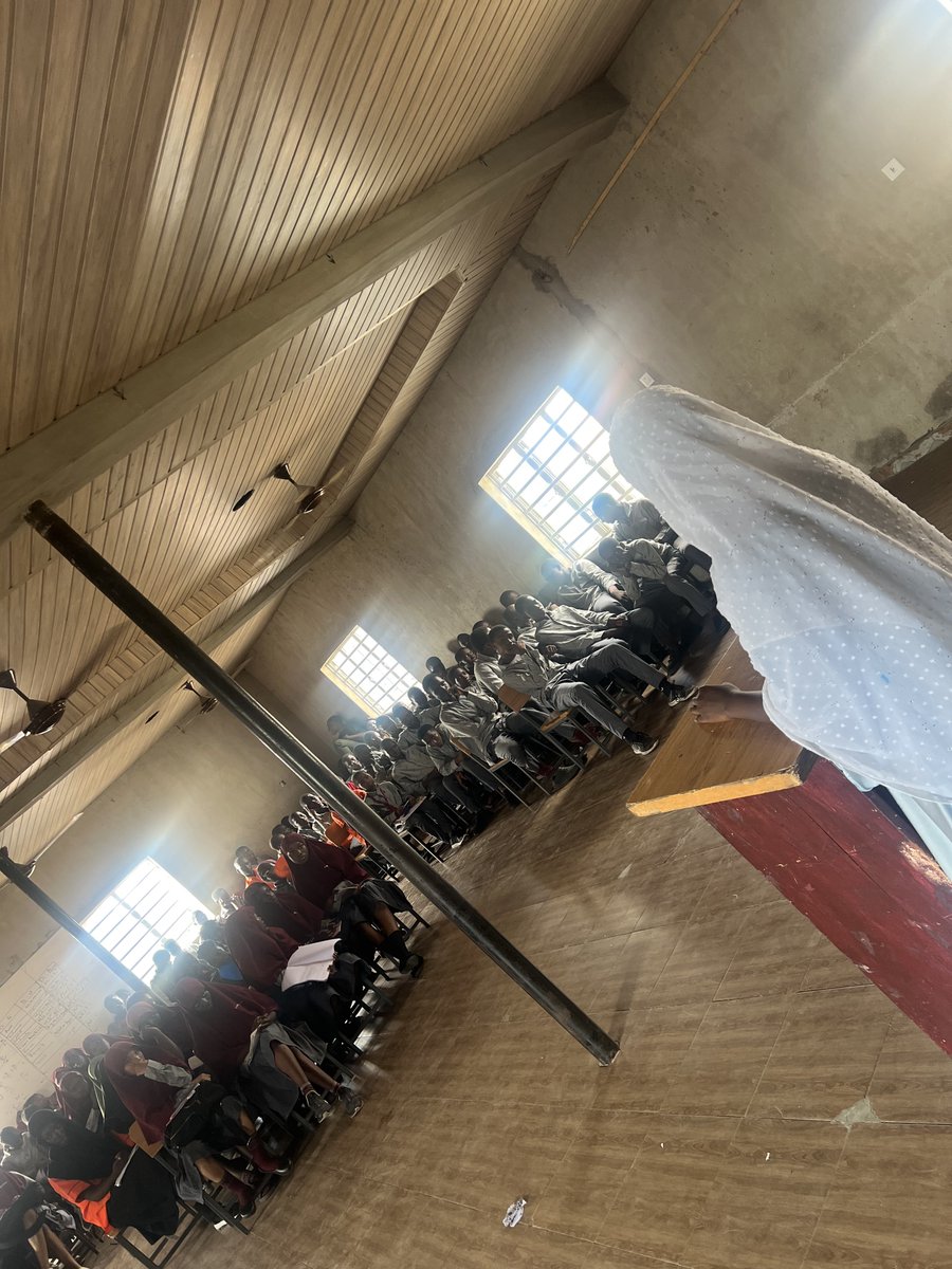 mindsettersinst's tweet photo. Today, our team visited San Memorial High School,where we interacted with 127 students as part of activities marking the International Day for the Elimination of Violence Against Womentalked about real challenges many women face and explored meaningful solutions with the student https://t.co/lDQtdeLHJ2