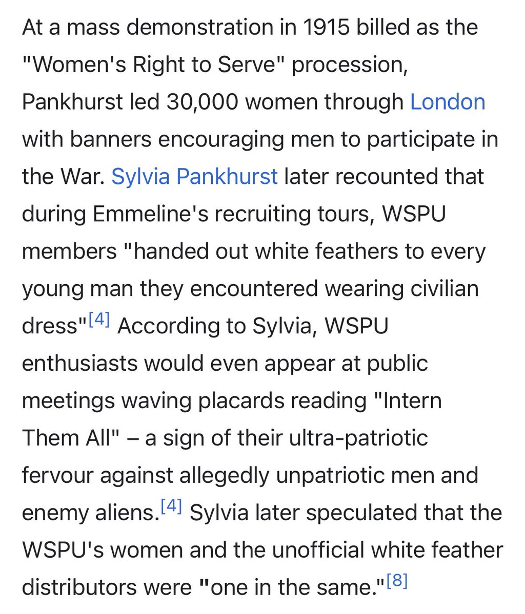 Los hombres hajnali son, en definitiva, zánganos desechables. La cúspide de la cultura hajnali es la caballerosidad, y e