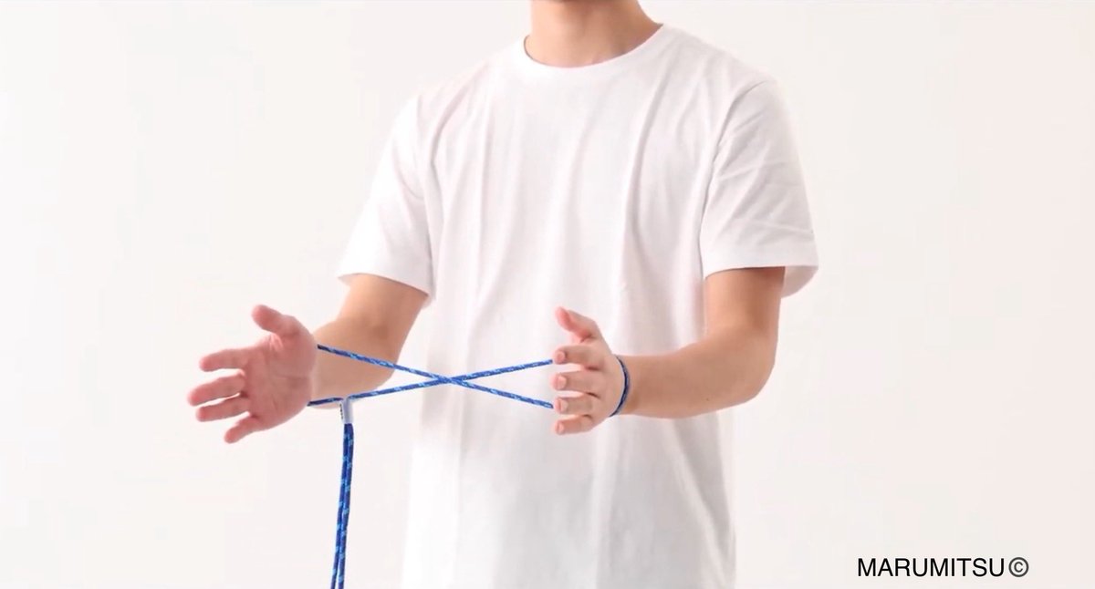 発酵は「ちょうどいい圧」で進む。
身体も「ちょうどいい圧」で整う。

押しつけすぎると腐敗し、
圧がなくても動けない。

生命が輝くのは、中庸の圧。

ひもトレは圧をつくるものではなく、
圧が適正になるような身体環境を整えるだけ。

m-bbb.com

#ひもトレ #発酵 #身体知