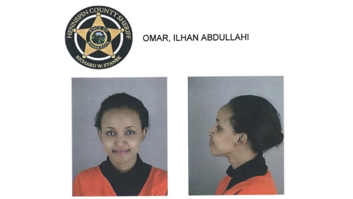 AmericanParentX's tweet photo. Ilhan Omars constituents involved in the largest COVID-19 frauds in history to date. Possibly 1 Billion $$$. Will hundreds of millions help a reelection? Hmmm https://t.co/BHZ6C40w6r https://t.co/LEy0kytlX7