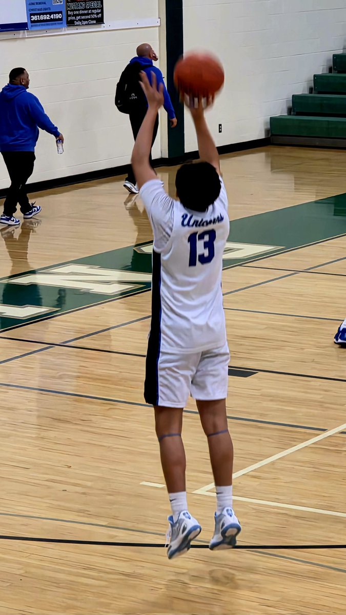 RockRodriguezTX's tweet image. Nephew Knocking Down 3's at the Corpus Christi ISD Hoops Classic! 
@Unicorn_Hoops #NewBraunfels #Unicorns
🏀 🦄 🏀