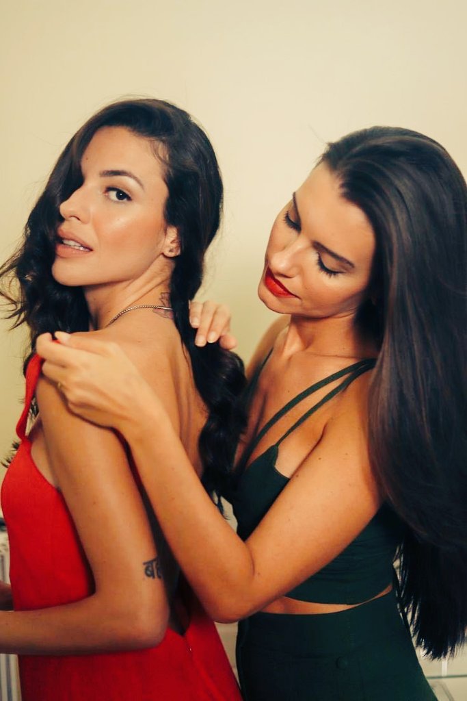 amad_reistart's tweet image. Pra encerrar essa noite linda de quinta-feira, quero deixar aqui registrado que meu CASAL ainda está vivíssimo!!! Amooooo por demais meu VaLu 🍊🔥❤️

#Valu  #stupidwife