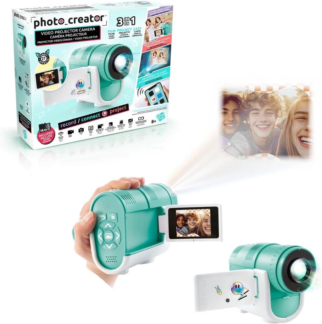 Have you entered my Christmas Gift Giveaway yet? 4 prizes available to WIN with another 8 to follow! theminimesandme.com