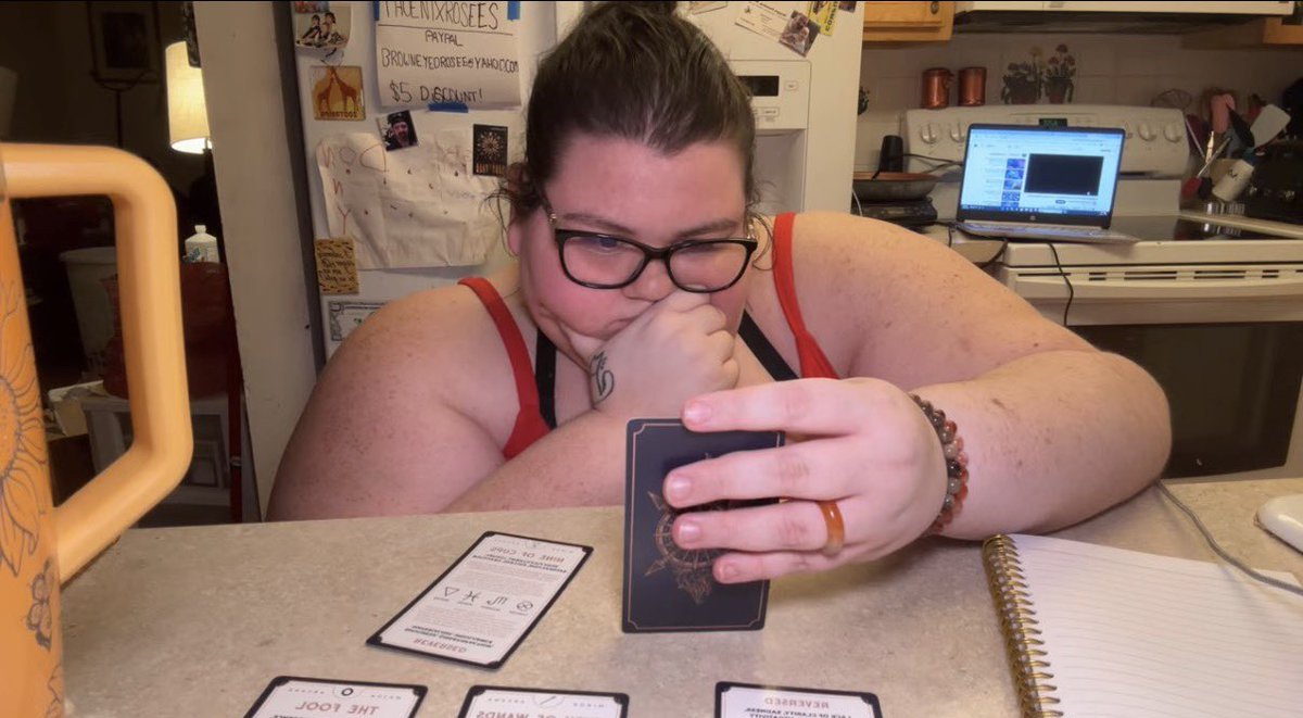 FutureBecky Al-Refae 💍 tweet media