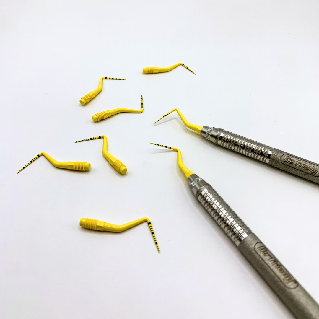 Prioritize patient comfort. 🦷✨

Colorvue™ Probes are designed with flexibility and a rounded tip—safe for both natural and implant dentition.

Learn more: bit.ly/3KgVy09

#DentalProbes #Colorvue #ColorCoded #DentalInstrument #HuFriedyGroup #TheBestInPractice