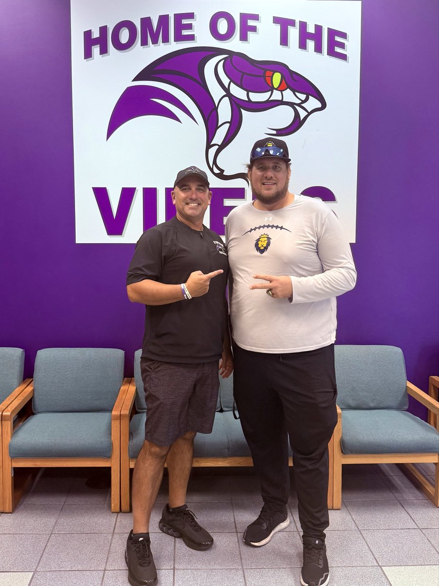 Space Coast Vipers Football would like to Thank <a href="/coachJWoods60/">Josh Woods</a> from <a href="/WarnerUFootball/">Warner Football</a> for stopping by today and checking in on all our talented Vipers! Appreciate it Coach! 🏆💯🐍#ViperFootball #StrikeRestored #WhereChampionsAreBuilt #RecruitTheCoast