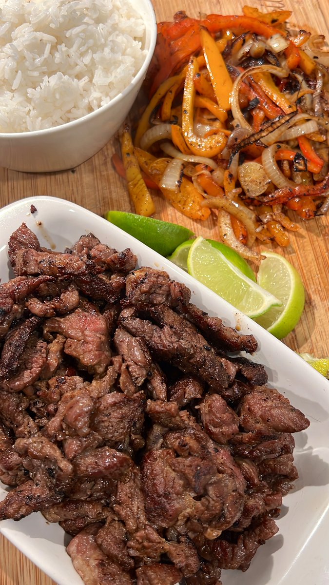 CBarnetto tweet media