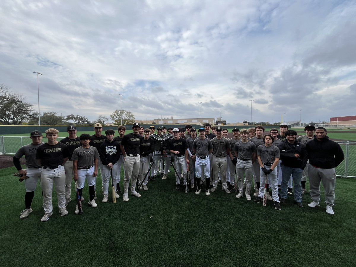 ⚔️Seguin Baseball ⚔️ tweet media