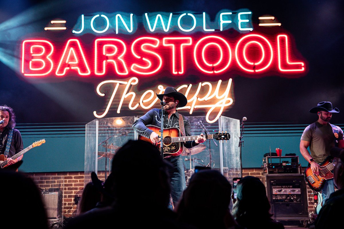 Jon Wolfe tweet media