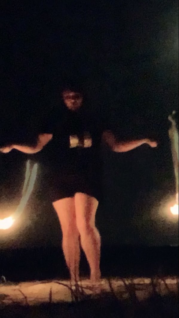 Naddleslee's tweet image. #FullMoonVibes from #LastNight