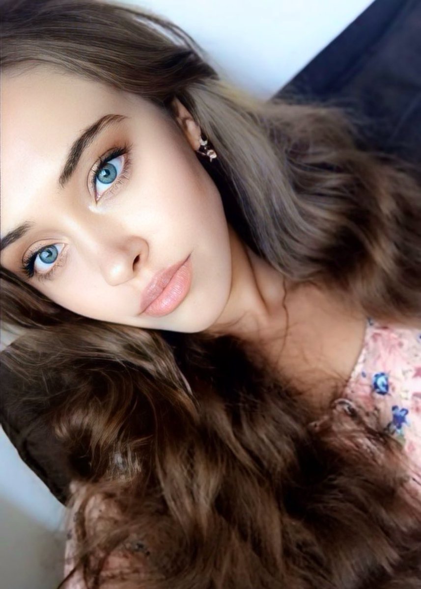 Alyona tweet media