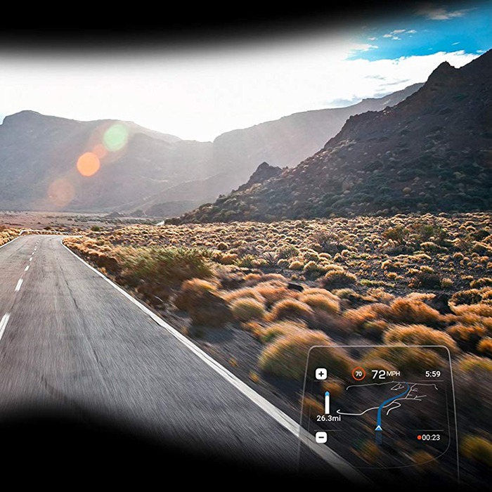 Ditch the bulky gadgets on your next ride! 😎 The NUVIZ Head-Up Display mounts to your helmet for navigation, calls, music &amp; more.  🤯 Check it out! unicun.com/product/motorc… 🏍️ #MotorcycleGear #TechForRiders 💨