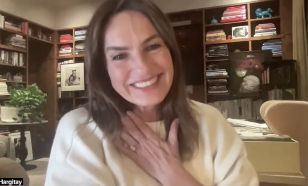 MRISKAHARGITAY's tweet image. that’s angel baby