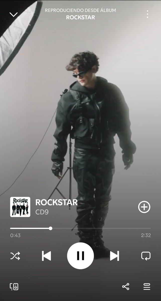 NO PUEDO CREER QUE DESPUES DE AÑOSSS ESTEMOS VIVIENDO OTRA VEZ ESCUCHAR UNA CANCION DE CD9