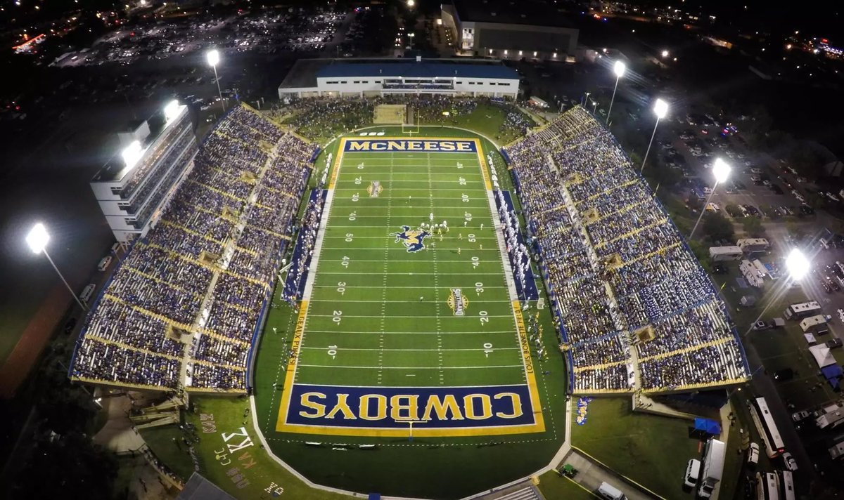 kuypers_sawyer's tweet image. After meeting with Coach Smith, I am thankful and honored to receive an offer from McNeese State University #GoPokes @CoachViator @CoachMSmith8883 @BarbeBucsFball @Throw_2_Win @red2844