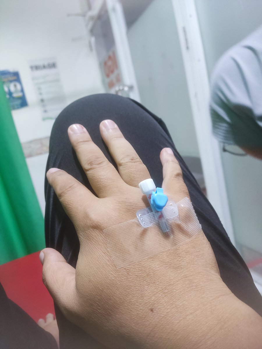 rhinogros's tweet photo. Untuk segala kekurangan &amp; kekhilafan.. Mohon dimaafkan. Semoga pare penerima manfaat hari ini &amp; hari2 berikut nya tetap tersalurkan. Comment kalian di omprengan sungguh akan membuat speedy recovery. https://t.co/xg7fnNnGos