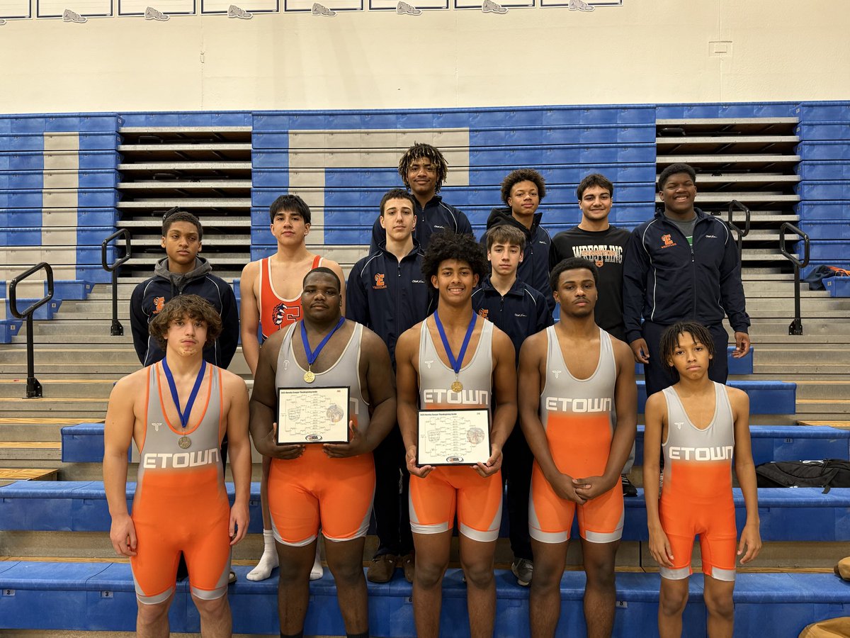 Congratulations to our Boy Wrestlers who finished 9th as a team at Vernon Hills Tournament with 3 finalists and 2 Champions! Jeremy Marshall 285 and Brooks Tyler 215!