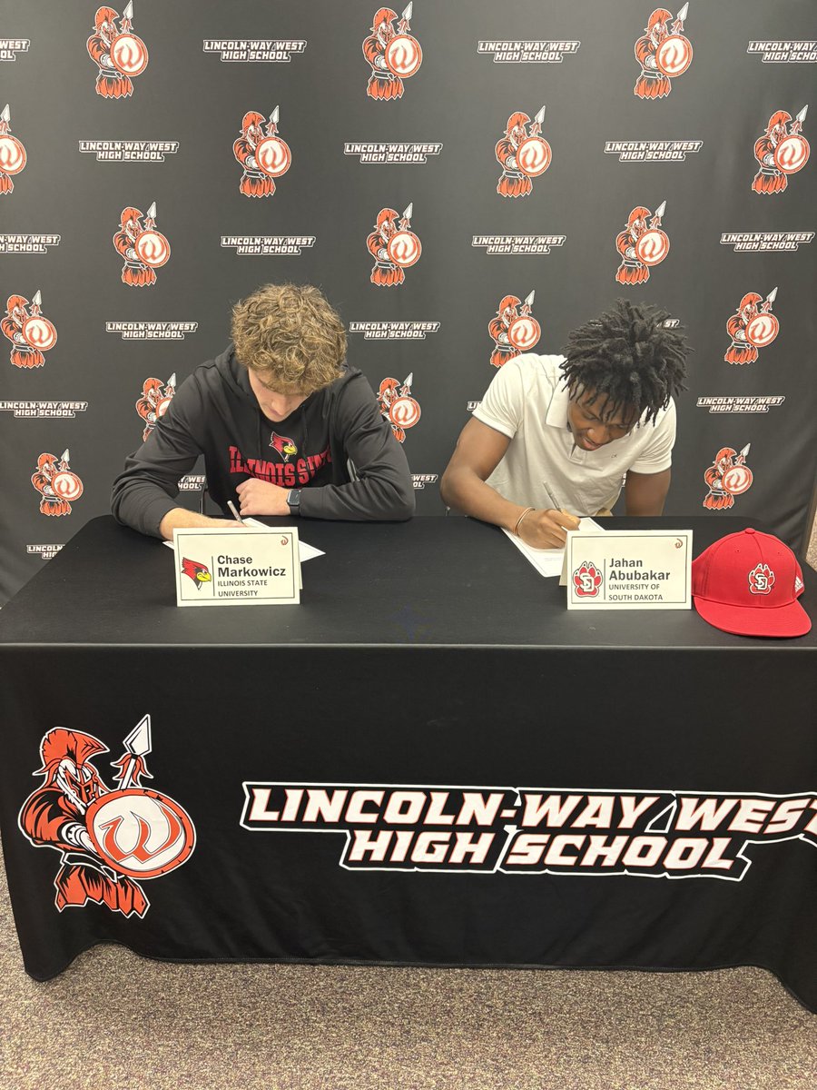 Chase_Marko23's tweet photo. Thank you to my family, coaches, and teammates that supported me on this journey to play at the next level! Excited to be a Redbird next season! 
@RedbirdFB @LWWestWarriorFB https://t.co/oY28YKGteW