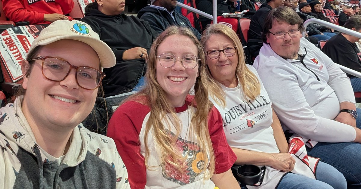 Go Cards! <a href="/LouisvilleWBB/">Louisville Women’s Basketball</a> <a href="/GoCards/">Louisville Athletics</a> #L1C4