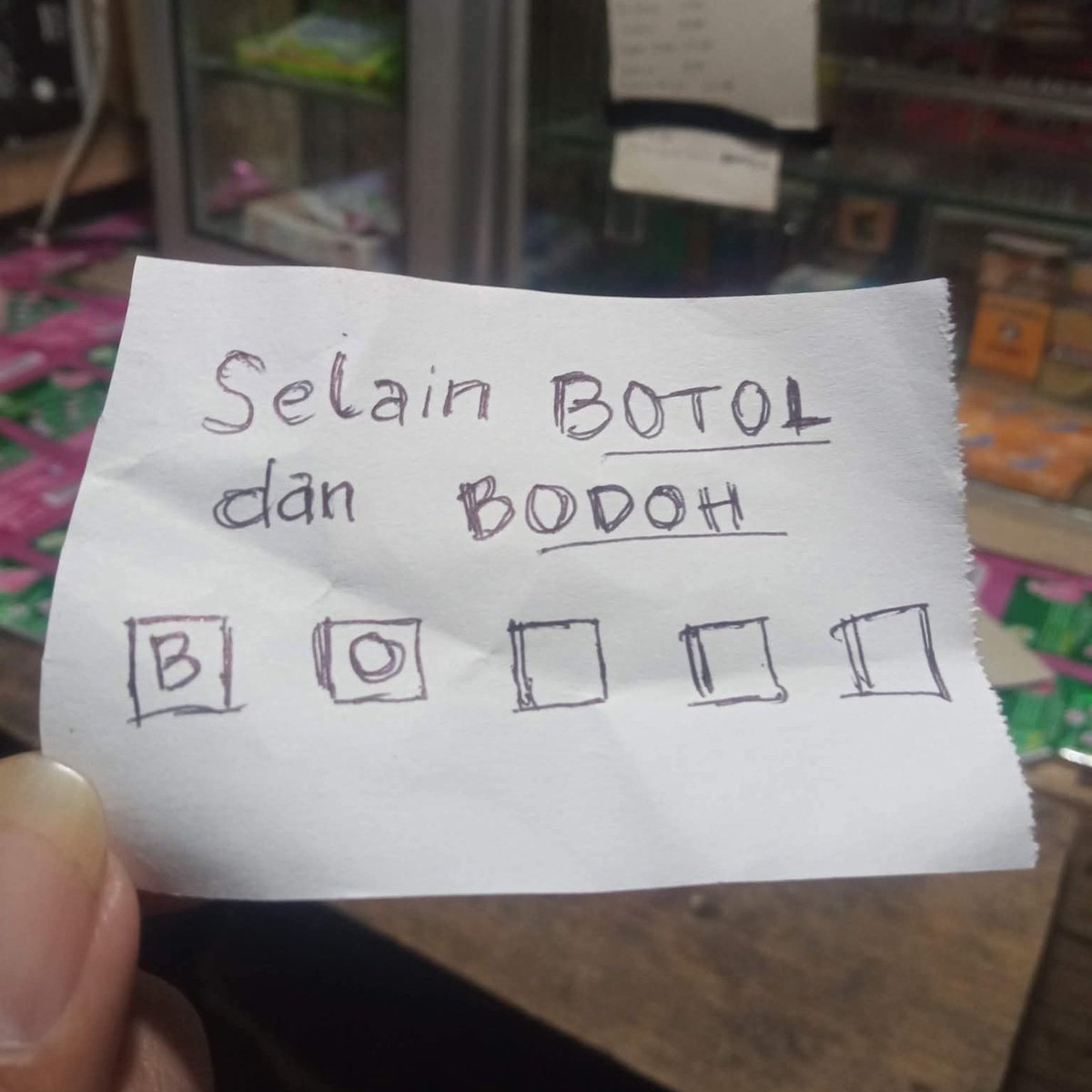 Ketawa itu GRATIS 🛩 tweet media