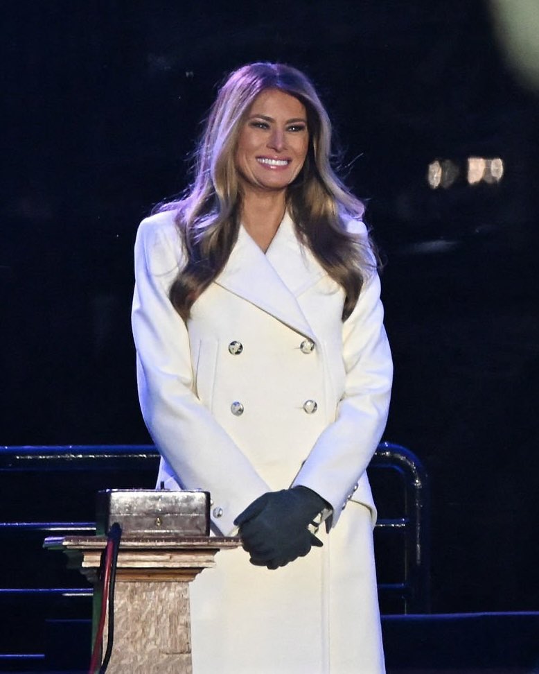 FLOTUS Report tweet media