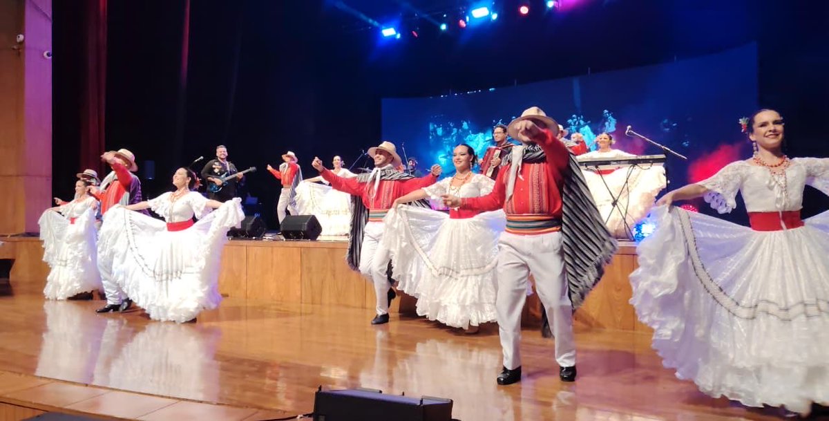 ¡Cierre de Temporada Cultural 2025 del BCP con gran show de Tierra Adentro y el Grupo Kove!
#BCPCultural