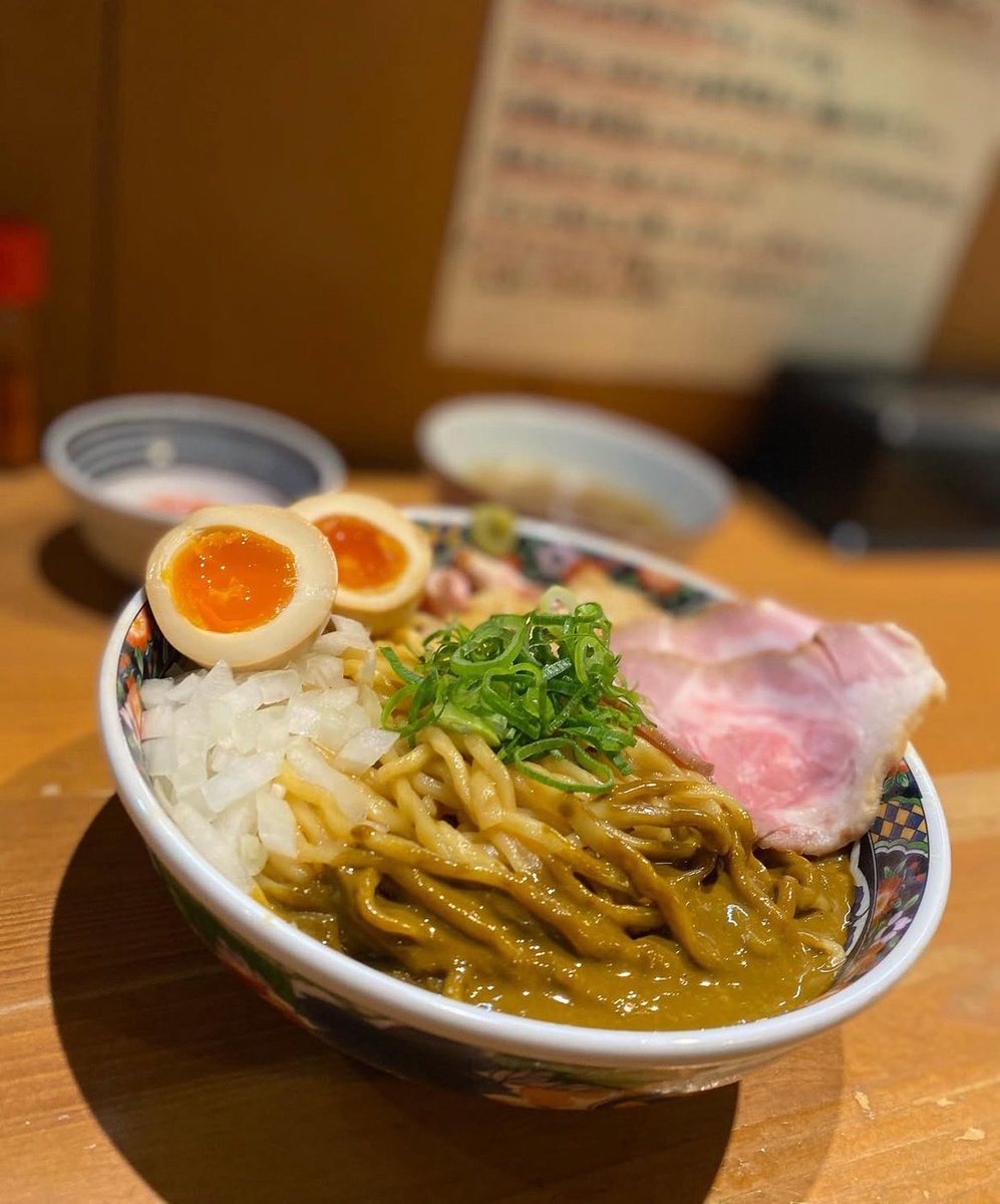 おはようございます！ 本日22時まで通し営業です💪 🦑烏賊肝混ぜそば