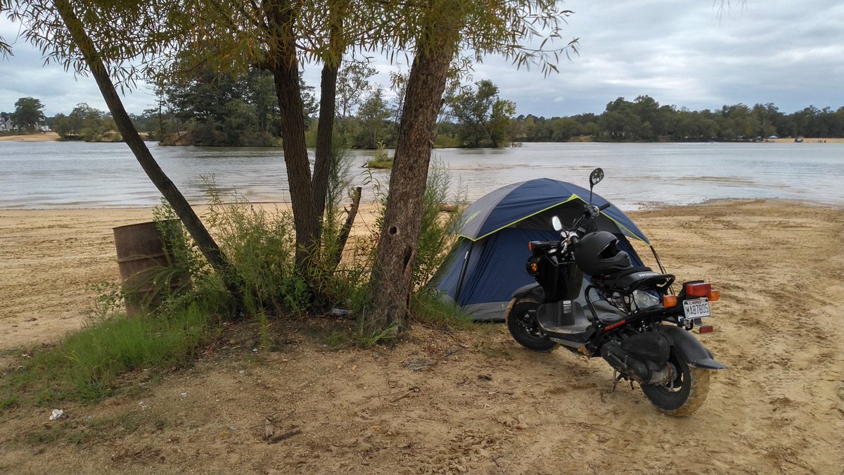 Em 2 de setembro de 2020, aprimorei minhas habilidades em off-road em um parque de quadriciclos chamado Busco Beach. Tod