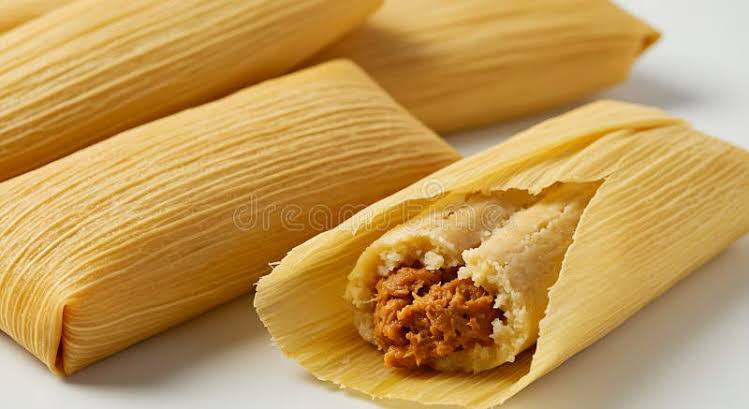 QuarantinedLamb's tweet photo. @Luke_The_Tako @seapupu290495 Golden tamales? https://t.co/iNErz1Kcsj