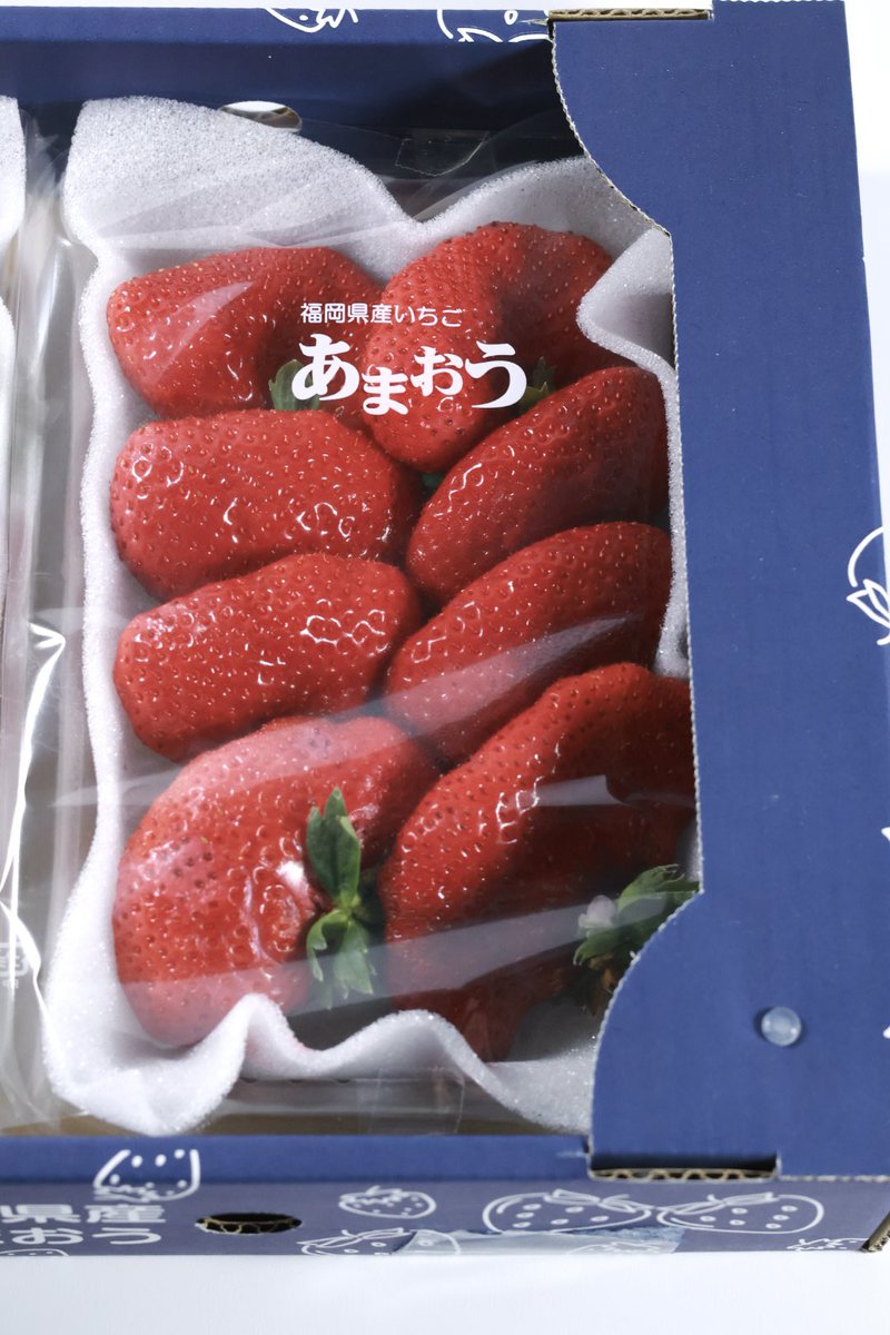 平たいいちごだぁぁぁぁ！！！