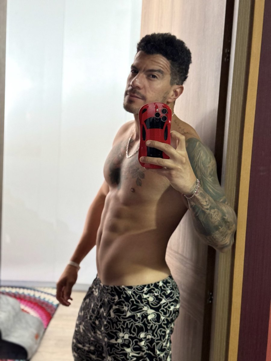 harb1987's tweet photo. Buenas noches 🌙 https://t.co/9GrooLTqgQ
