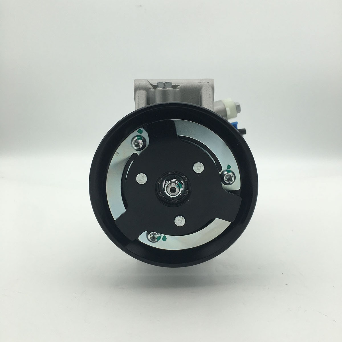 GoldenMotorPart's tweet image. ❄️🚗 A/C Not Cooling in Your Toyota C-HR 1.2T?
Time to upgrade to a high-performance A/C Compressor!

Our Toyota C-HR 1.2T A/C Compressor
📌 Part Numbers: 88310-F4010 / 88310-F4050
Delivers strong cooling, stable performance, and long service life.