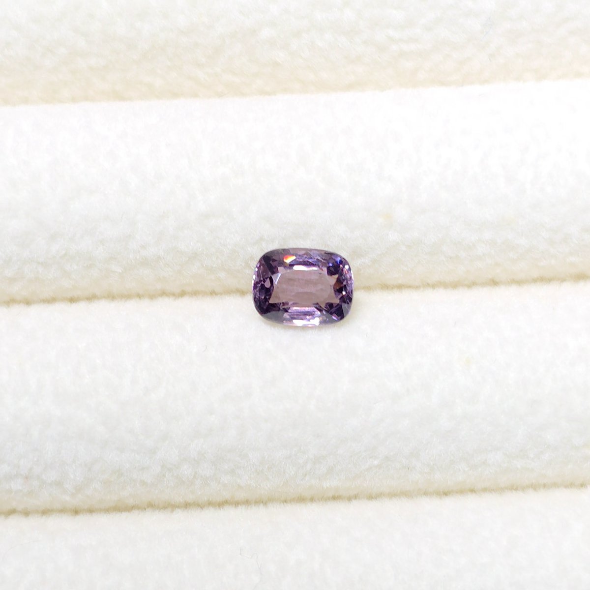 그레이 계열 스피넬 업로드되었어요
smartstore.naver.com/novaspinel/cat…

은은한 회빛 속에 잔잔한 반짝임이 감도는 스톤들이에요.
톤 다운된 색감이라 데일리 주얼리로도 자연스럽게 어울리고,
빛에 따라 미묘하게 달라지는 분위기가 매력 포인트에요~
#NovaSpinel #그레이스피넬 #스피넬 #천연보석