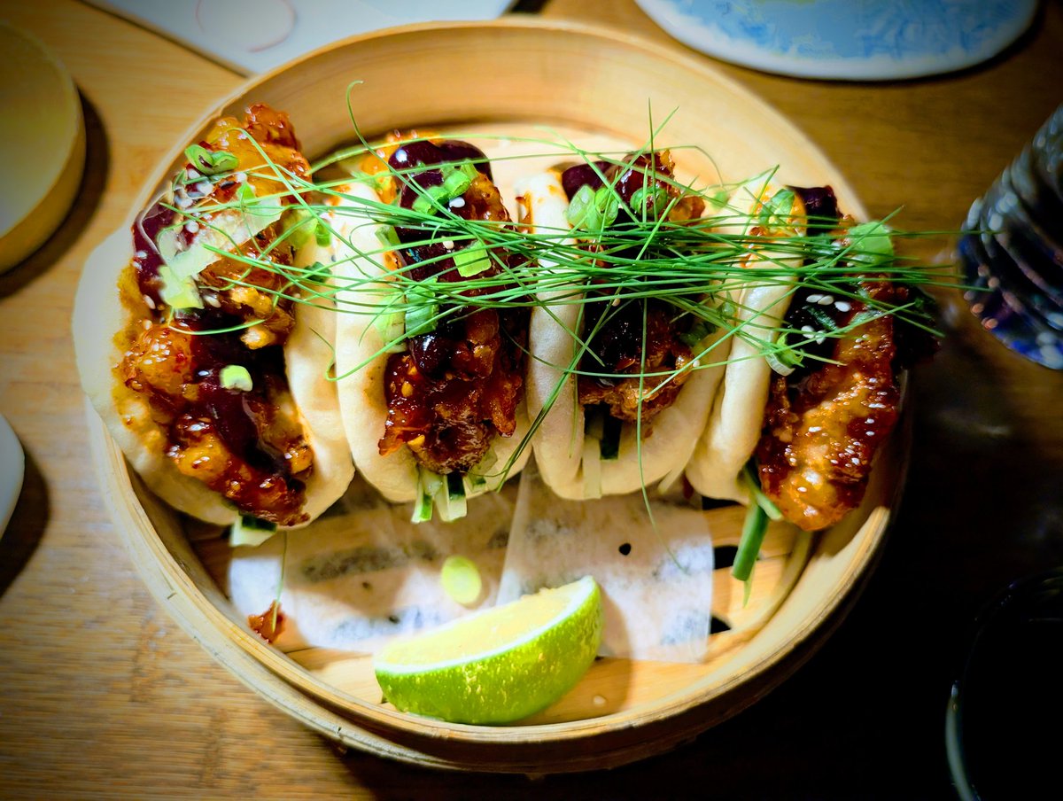 Chrissy in the Sky with Diamonds 🫐 tweet media