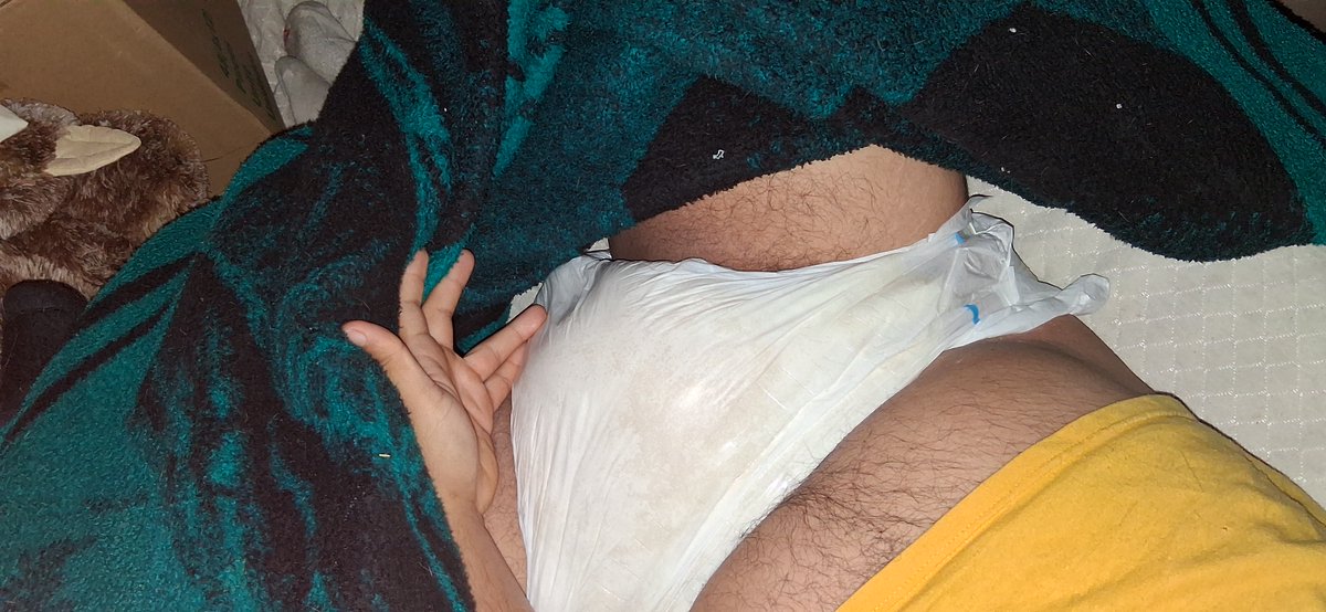 Peed pants and wet dreams (@andpeed) on Twitter photo 