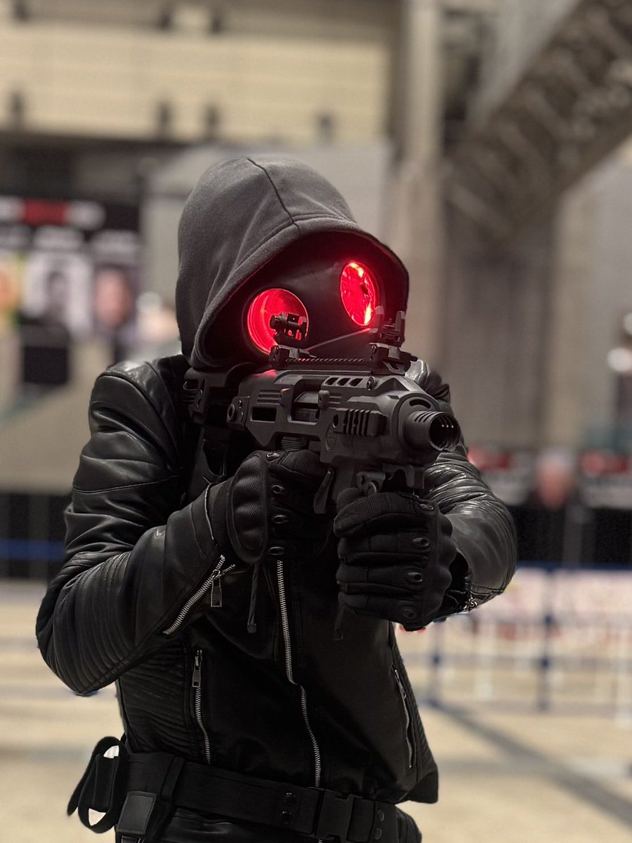 めっちゃ片目曇るんすけど🤔🤔🤔🫠🫠🫠🫠