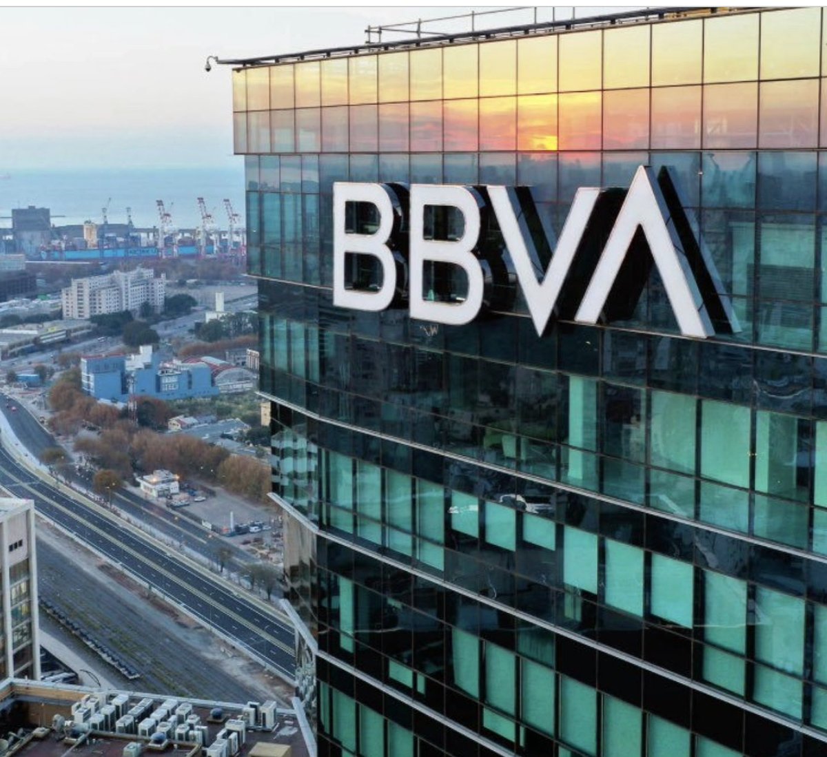 The Bitcoin Historian tweet media