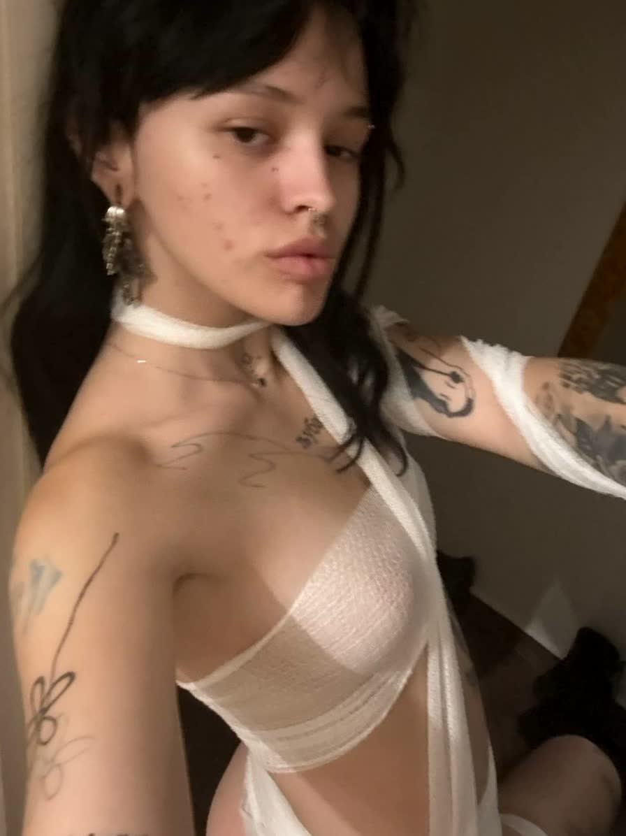 tatted_eve's tweet photo. Want my command? DM me https://t.co/HXKP0eIfOX