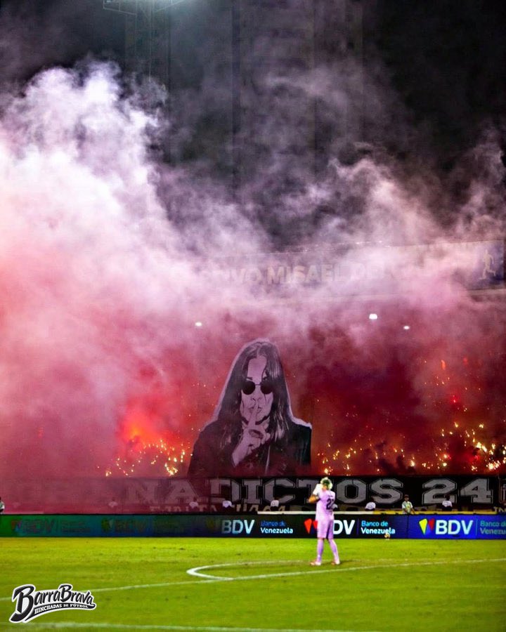 Hachenueve's tweet image. Este sábado Carabobo nos vuelve a llamar, nuestra tierra está llena de historia pero es muy importante saber y entender que para poder llegar a noches como las últimas tuvimos que pasar días como los primeros, inicios donde éramos muy pocos y que abrimos paso y construimos una…